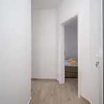 Апартаменты With Parking Space - 12692