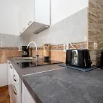 Апартаменты With Parking Space - 12692 Вир