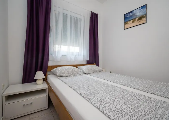 Apartment With Parking Space - 12692