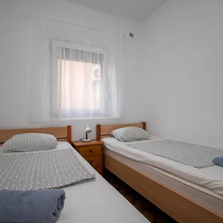With A Parking Space - 12692 Apartment Vir