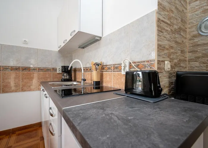 Apartman With Parking Space - 12692 Vir